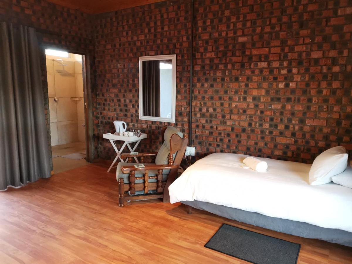 En Route Guest House Trompsburg Ngoại thất bức ảnh